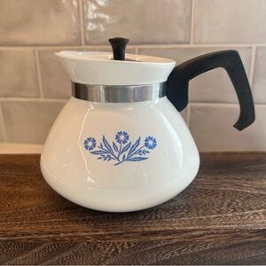 Vintage Corningware Blue Cornflower 6-cup Teapot